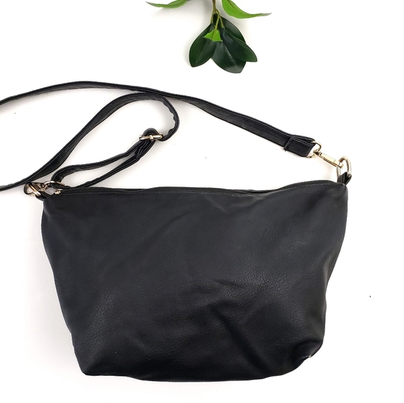 slouchy crossbody hobo bag
